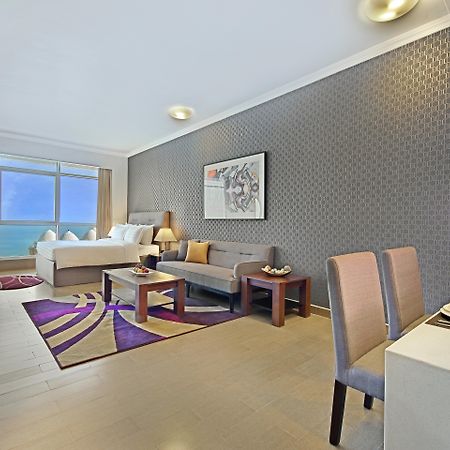 The Curve Hotel Доха Екстер'єр фото