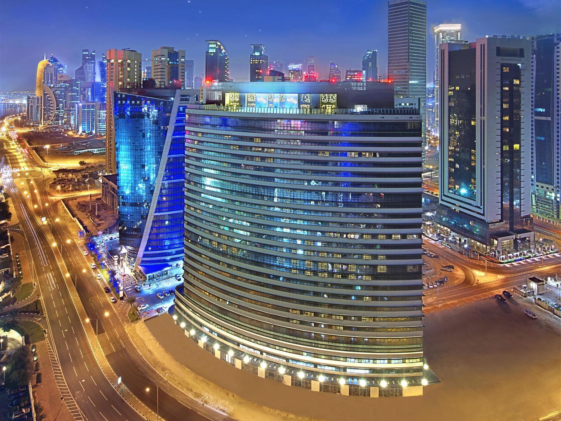 The Curve Hotel Доха Екстер'єр фото