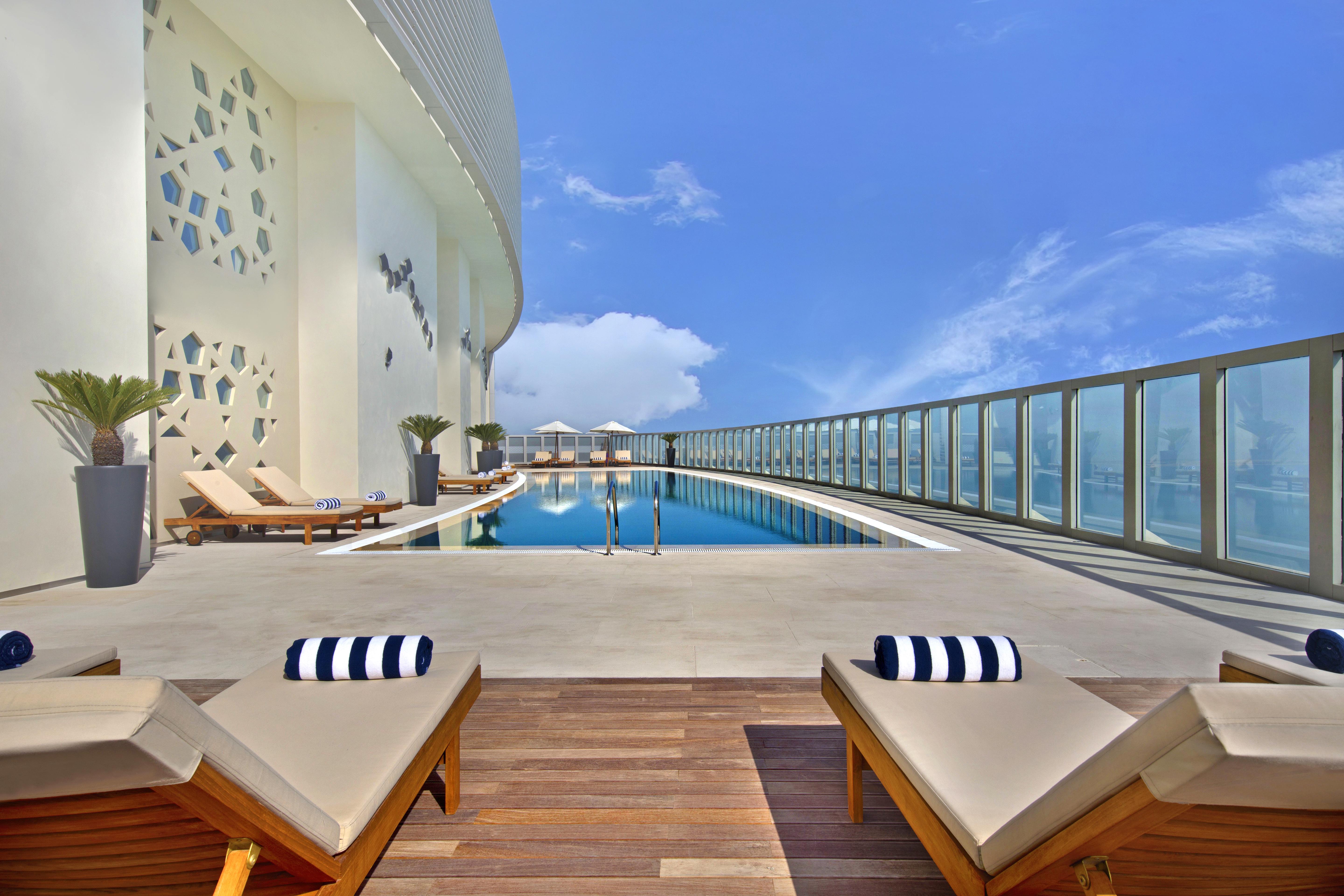 The Curve Hotel Доха Екстер'єр фото