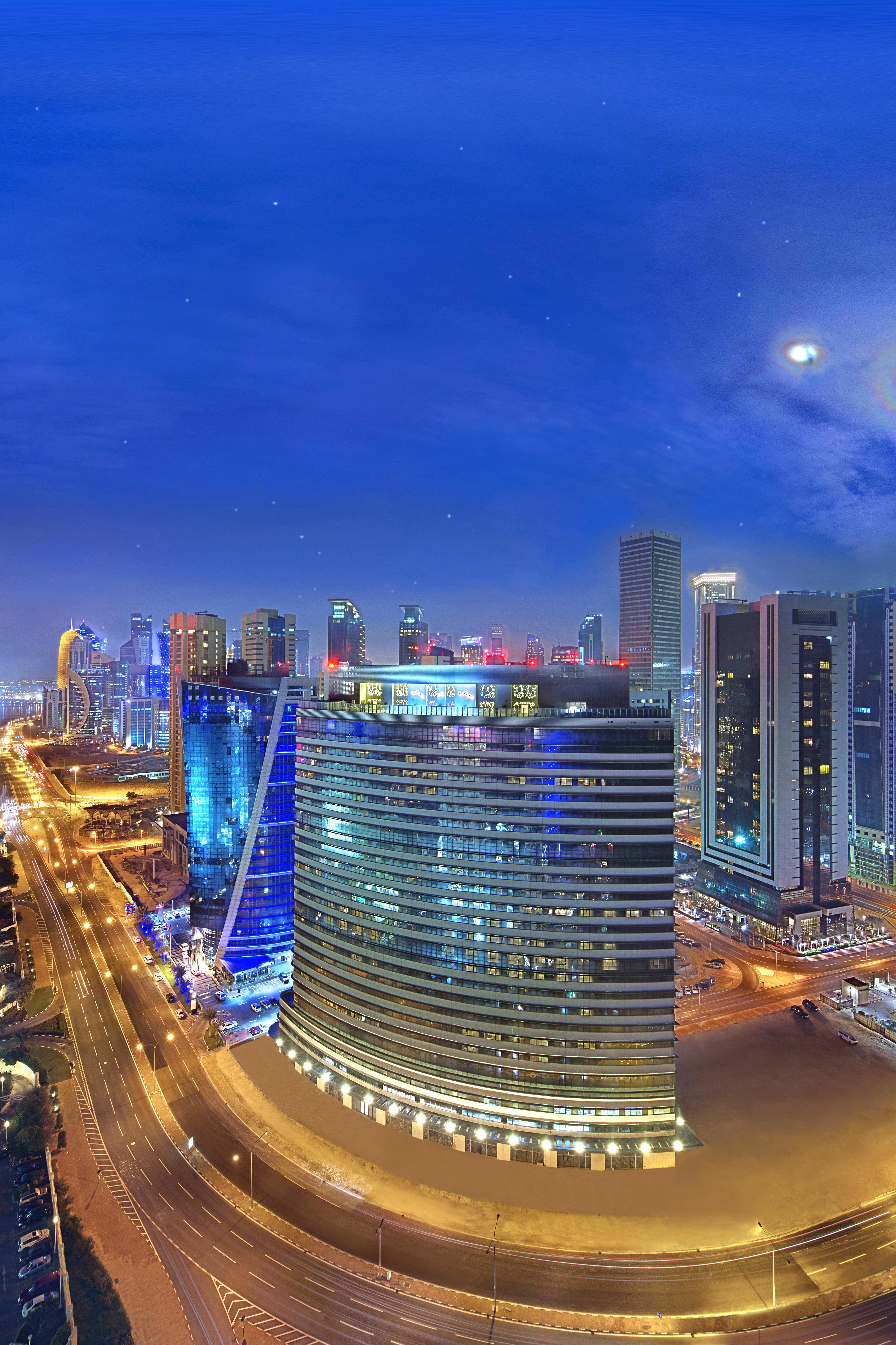 The Curve Hotel Доха Екстер'єр фото
