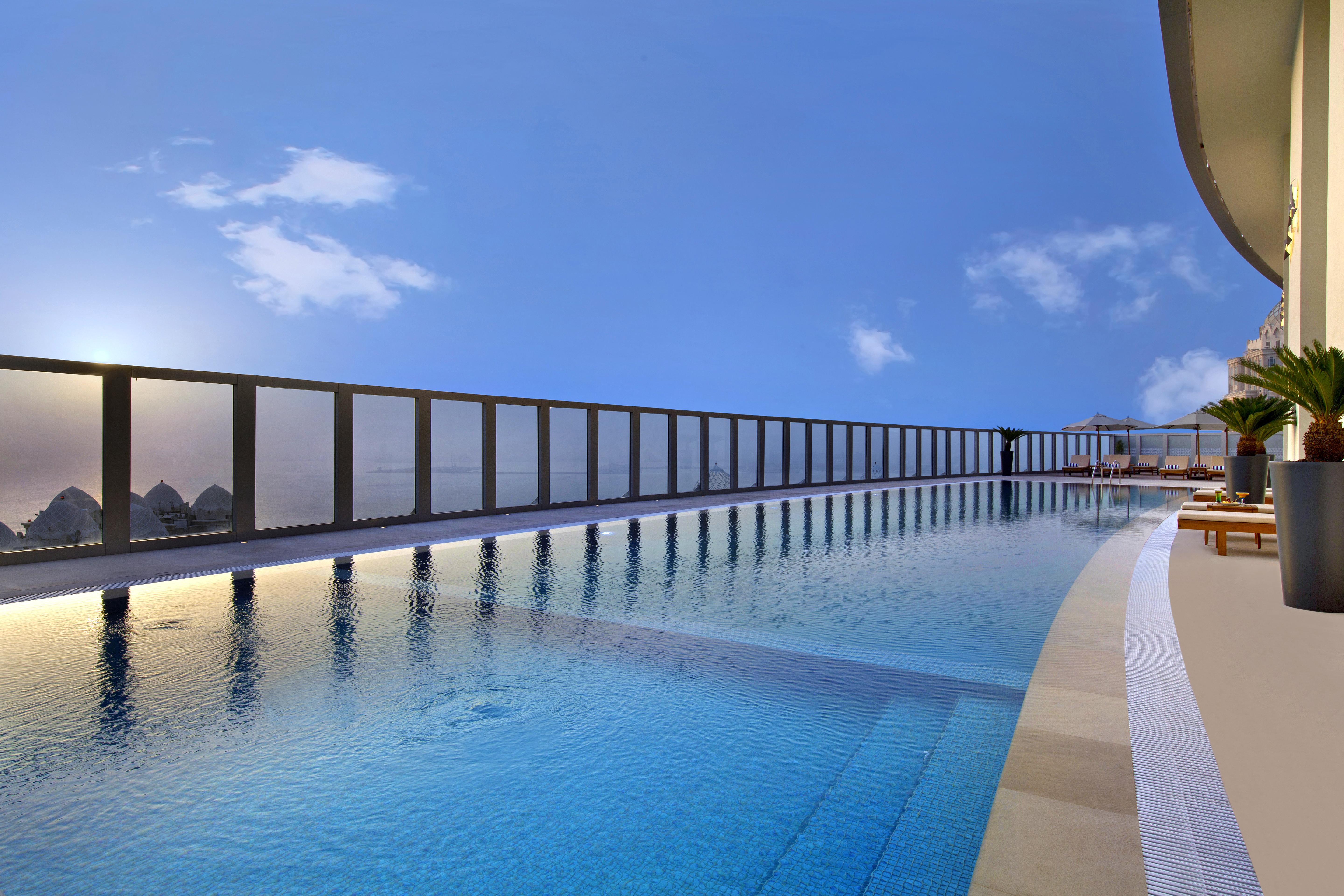 The Curve Hotel Доха Екстер'єр фото