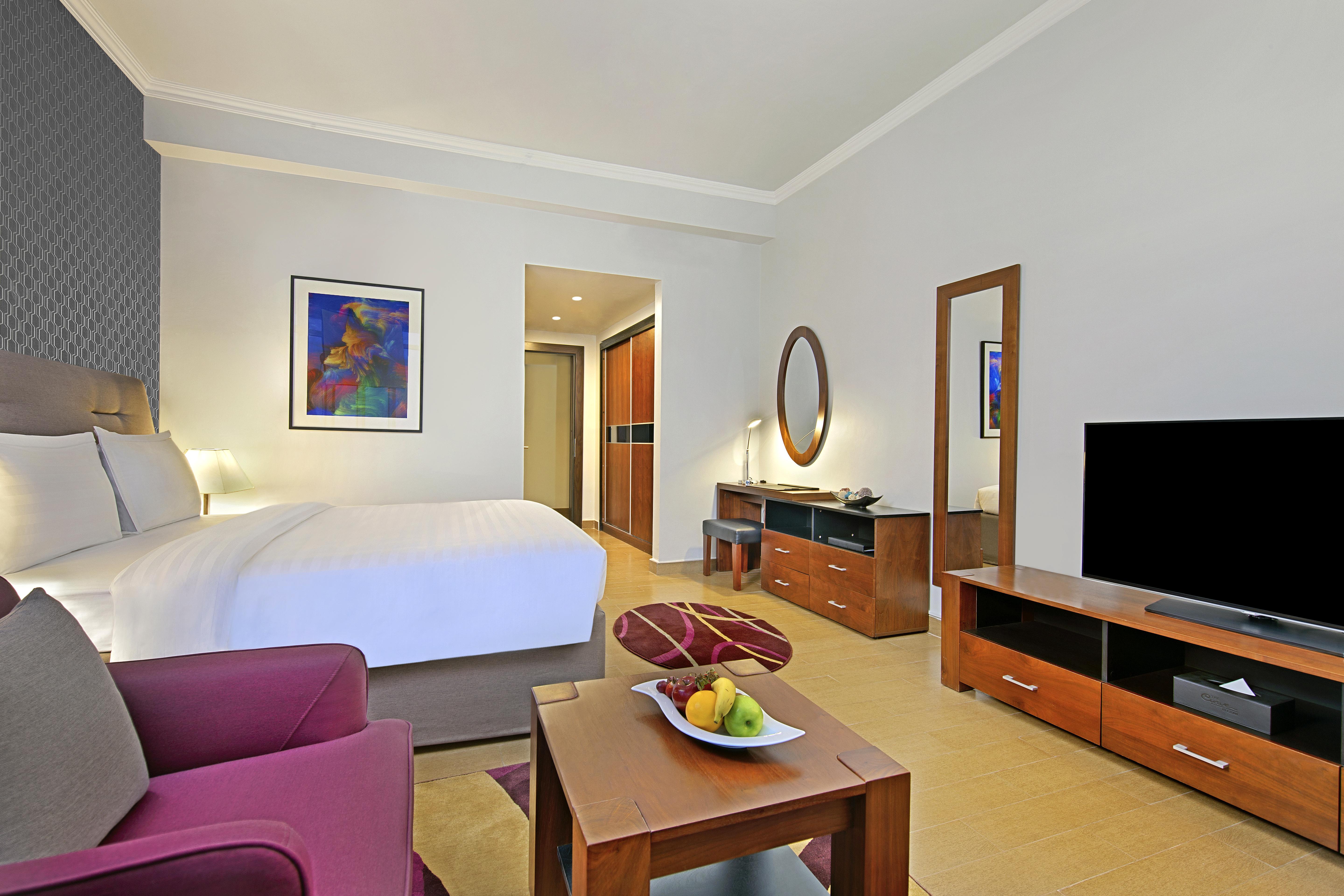 The Curve Hotel Доха Екстер'єр фото